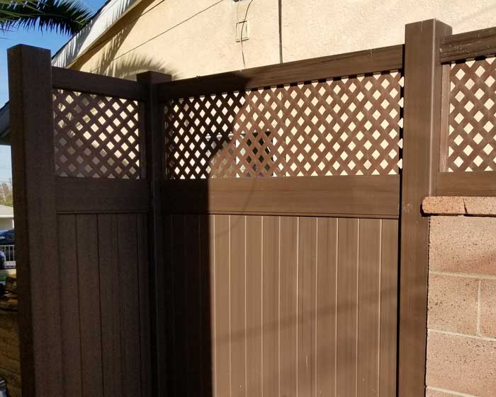 Fence with lattice top